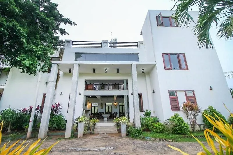 ** Bed & Breakfast Ceylonica Beach Hotel Negombo Sri Lanka