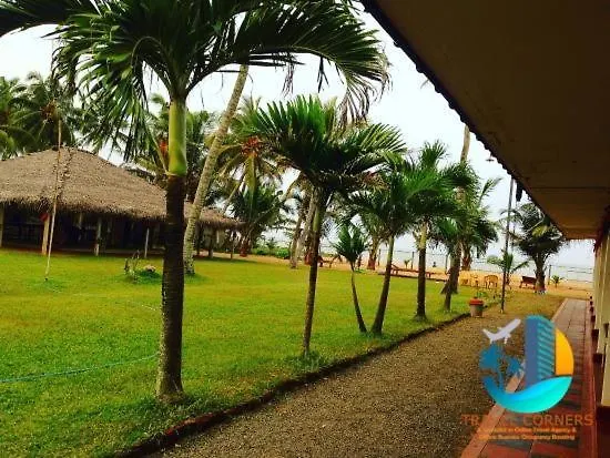 Ceylonica Beach Hotel Negombo Bed & Breakfast