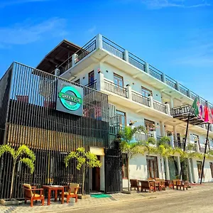 Asian Grand **** Negombo