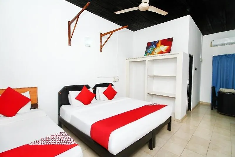 Ceylonica Beach Hotel Negombo