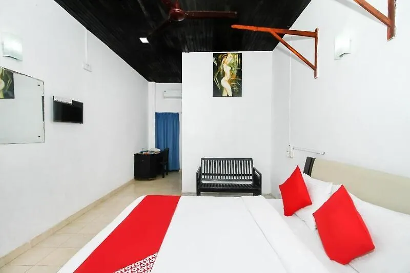 Ceylonica Beach Hotel Negombo 2*,