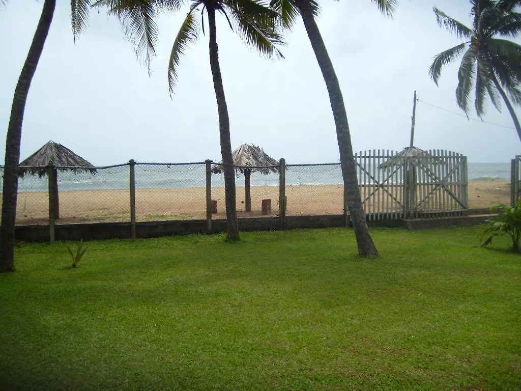 Ceylonica Beach Hotel Negombo